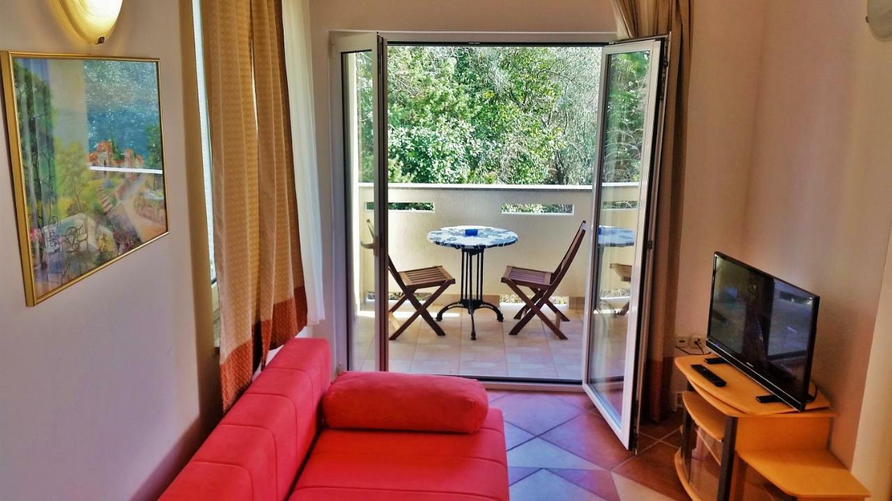 Villa Bionda Malinska Extérieur photo